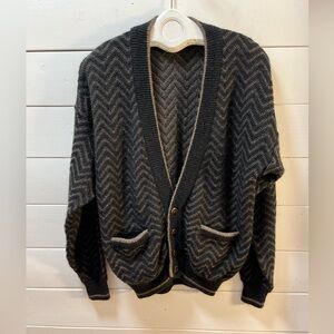 CACHAREL Grey & Beige Chevron Knit Cardigan – Size M